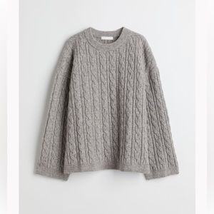 H&M grey cable knit oversized sweater NWT Size Small